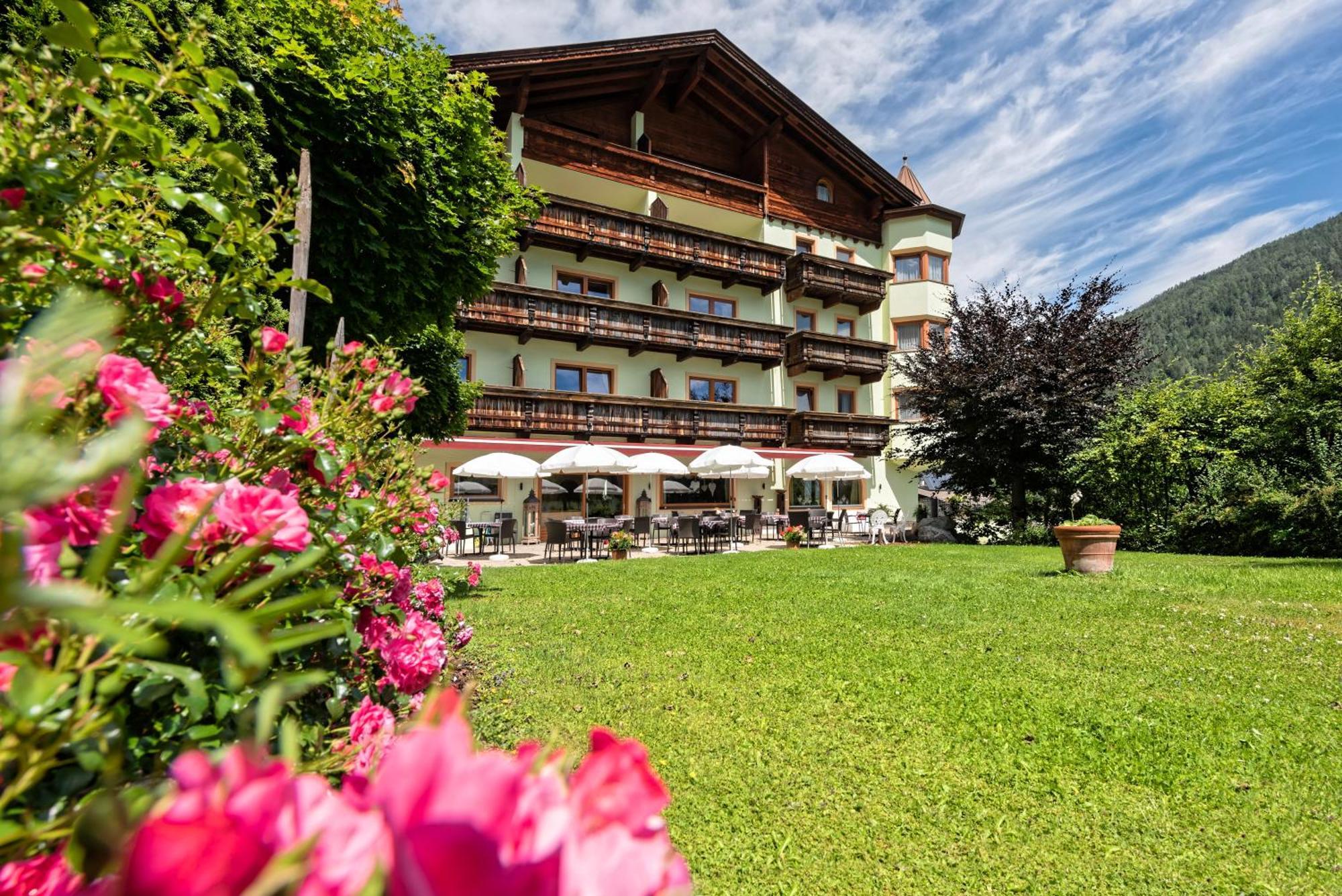 Das Posthaus Stubai&Smart Hotel Fulpmes Exteriér fotografie