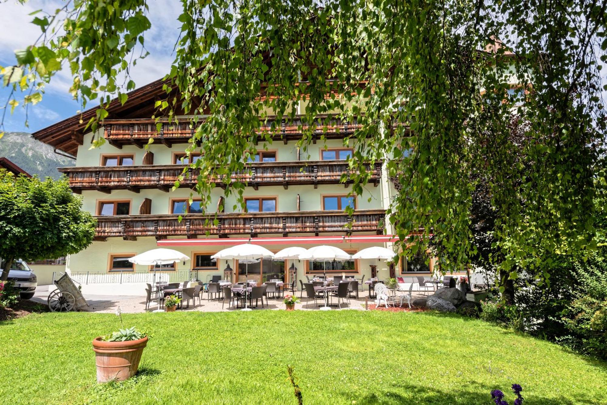 Das Posthaus Stubai&Smart Hotel Fulpmes Exteriér fotografie